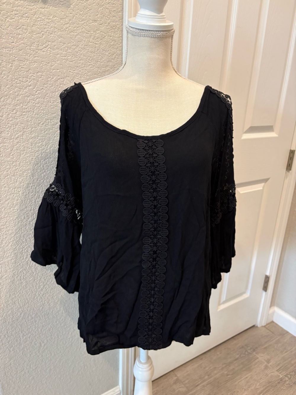 Black Women's Crochet-Trim Peasant Top